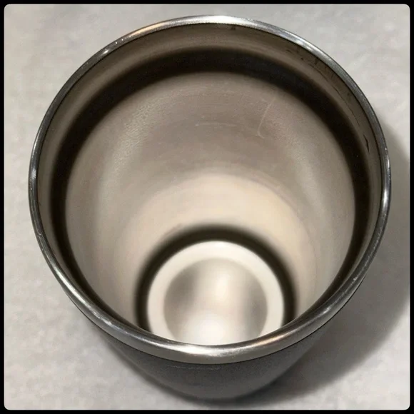 🔥🧊YETI Black Stainless Steel 20oz Tumbler with Lid. One Owner. A- condition. 👌🏼 - Picture 13 of 16